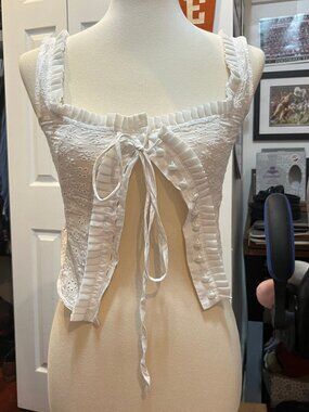 white princess polly embroidered eyelet/floral lacey button down corset top with
